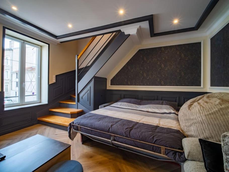 Mega Jeanne D'Arc Billard Baby Foot Logements Insolites Nancy Dış mekan fotoğraf